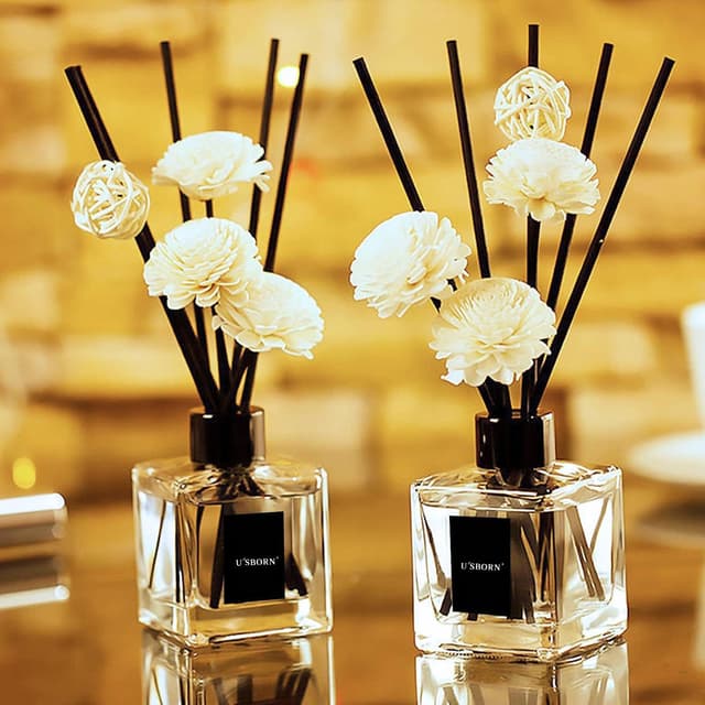 Elegant Simplicity Meets Aroma